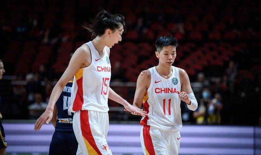 中国女篮vs波黑队回放