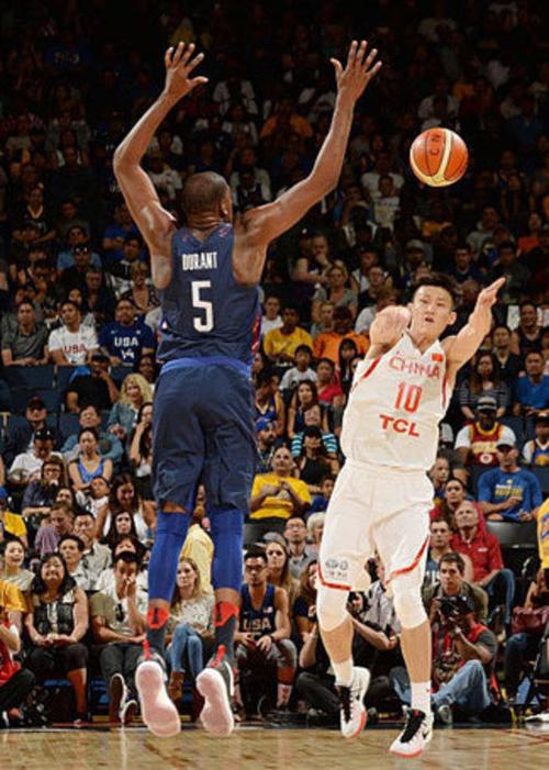 中国vs美国篮球国青