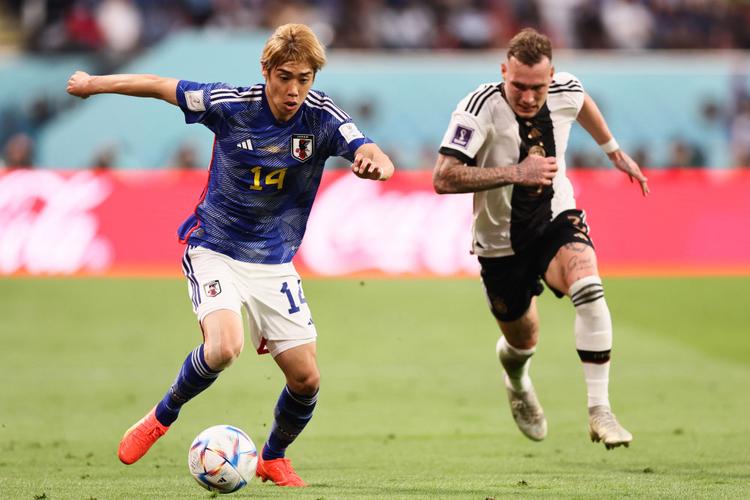 卡塔尔世界杯德国vs日本足球小将
