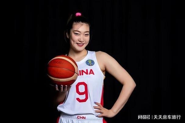 李梦中国女篮vs美国女篮