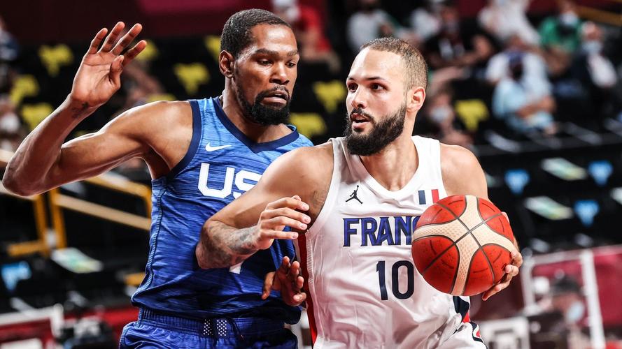 篮球美国队vs法国
