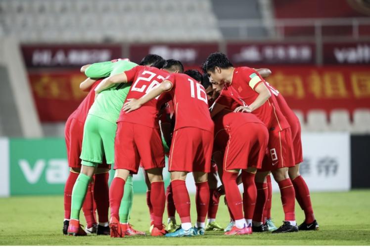 中国vs新加坡足球队的相关图片