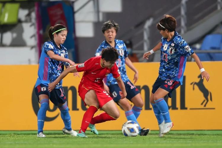 中国vs日本女足点球解说的相关图片