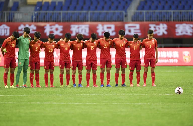 中国vs缅甸球场的相关图片