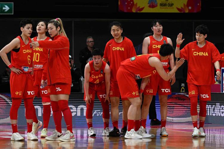 中国女篮vs法国女篮最后时刻的相关图片