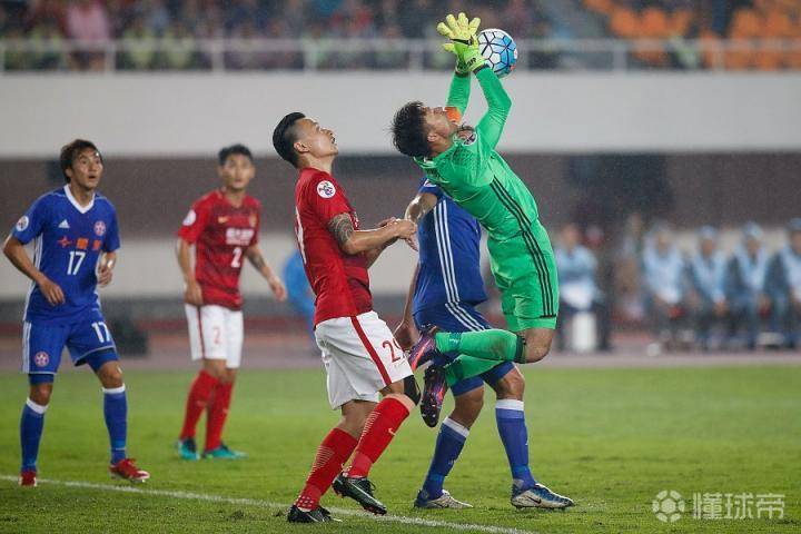 中国香港vs东方龙狮比赛的相关图片