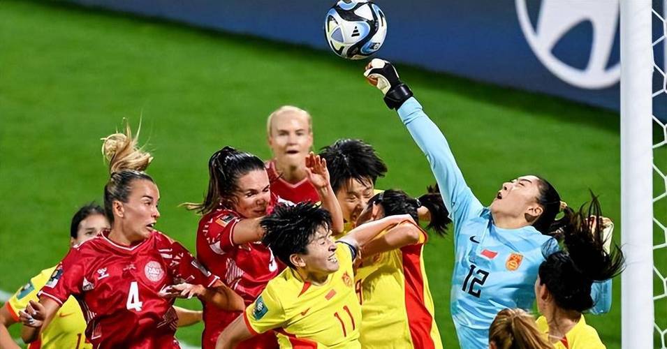 丹麦女足vs日本男足视频的相关图片
