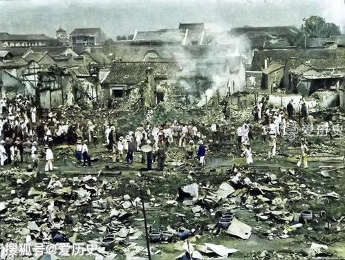 南京大轰炸vs日本灾难的相关图片