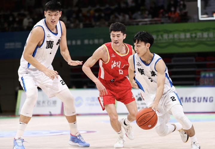 广东体育直播篮球赛全运会的相关图片