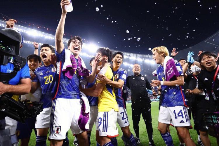 日本vs西班牙哪个国家先进球的相关图片
